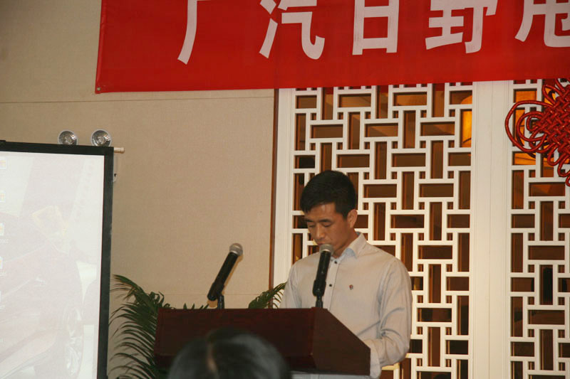 廣汽日野甩掛?；囆妥哌M(jìn)北京 獲用戶現(xiàn)場(chǎng)訂單