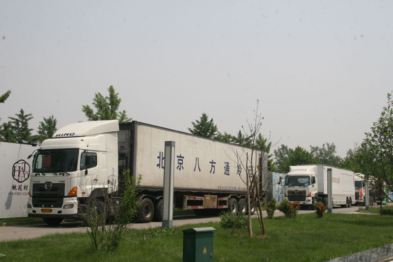 廣汽日野甩掛?；囆妥哌M(jìn)北京 獲用戶現(xiàn)場(chǎng)訂單