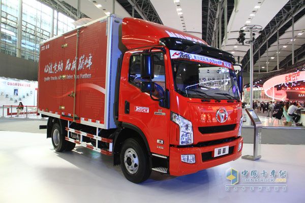 南京依維柯超越C500亮相廣州車(chē)展