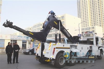 大噸位清障車