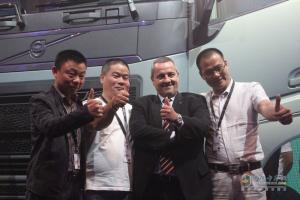 沃爾沃卡車全新FH、FM、FMX韓國(guó)震撼發(fā)布！
