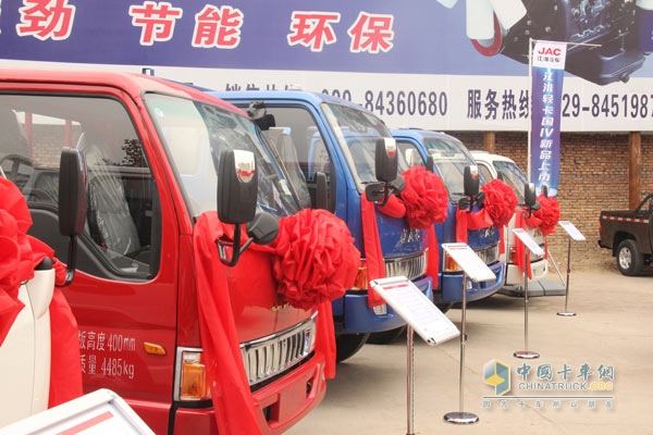 江淮汽車國四全系輕卡上市