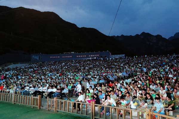 陜汽杯2014年全國超級卡車越野大賽——河北淶水野三坡站