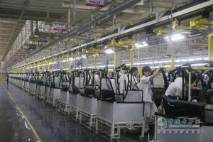 東風柳汽60周年慶典 商乘并舉再啟程