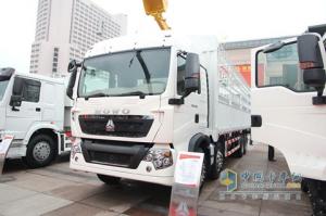 中國(guó)重汽 HOWO T5G重卡 8X4載貨車