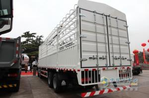 中國(guó)重汽 HOWO T5G重卡 8X4載貨車