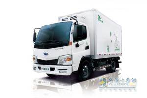 開瑞綠卡S寬體 129馬力 國(guó)四 冷藏車