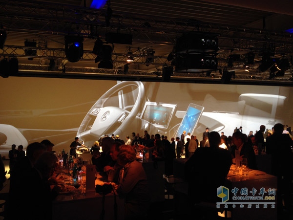梅賽德斯-奔馳未來卡車2025完美闡釋2014國際商用車展(IAA)