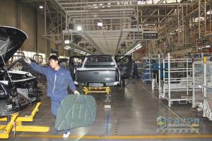 參觀福田汽車北京多功能汽車廠暨“歐馬可、奧鈴車型品鑒