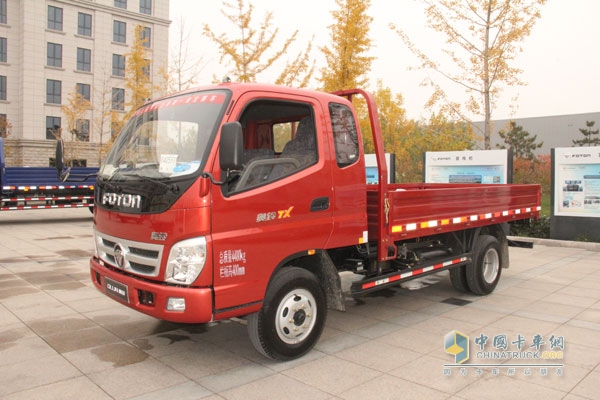 福田奧鈴TX 110馬力4×2平板載貨車（BJ1049V9PD6-AA）