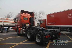 聯(lián)合卡車(chē) 玉柴 340馬力 國(guó)四 6X2 牽引車(chē)