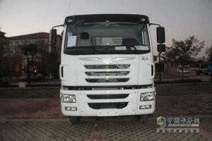 一汽解放青島 悍V 190馬力 4×2 國四壓縮式垃圾車