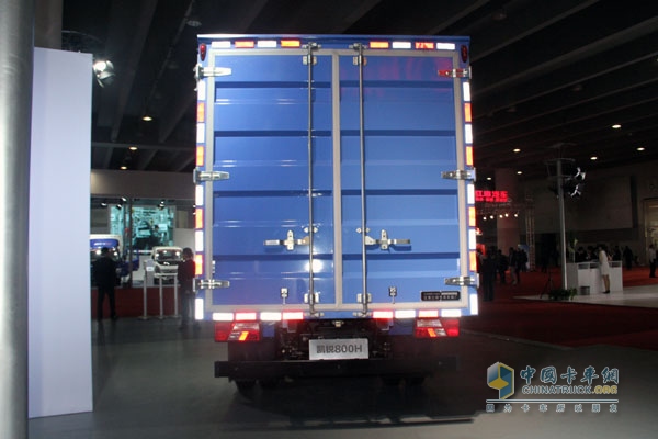 廣州車展:江鈴汽車看中細(xì)分市場(chǎng) 攜專用車亮相