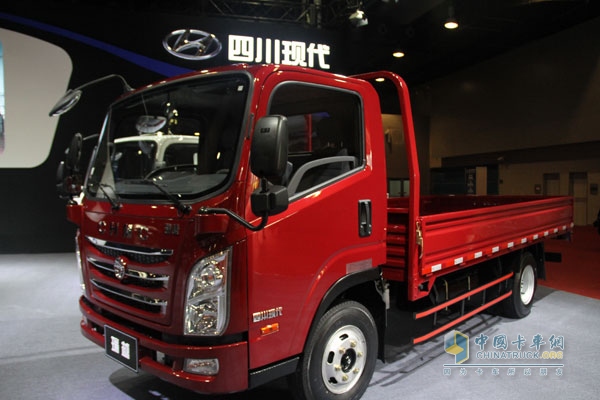 廣州車展：四川現(xiàn)代新品發(fā)布 全新輕卡、創(chuàng)虎系列 亮點(diǎn)多多