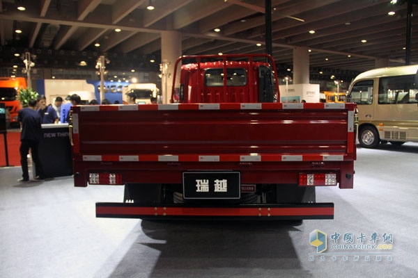 廣州車展：四川現(xiàn)代新品發(fā)布 全新輕卡、創(chuàng)虎系列 亮點(diǎn)多多