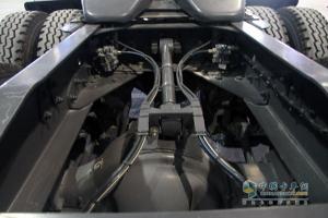 廣州車展:東風(fēng)柳汽霸龍M7牽引車帶頭 注重專用車市場