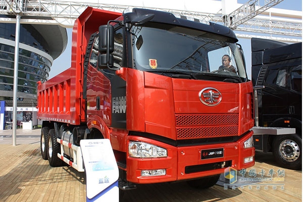 解放J6P自卸車(chē)