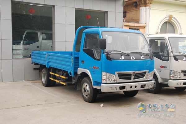 金杯汽車(chē) 領(lǐng)馳 輕卡