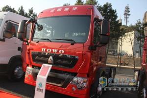 中國(guó)重汽 豪沃T5G 346馬力 6X4 國(guó)四牽引車(chē)