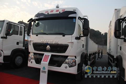 中國重汽 T5G 280馬力 6X4 隨車起重運輸車