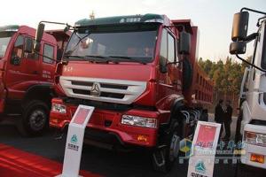 中國(guó)重汽 金王子重卡 340馬力 6X4 國(guó)四 自卸車