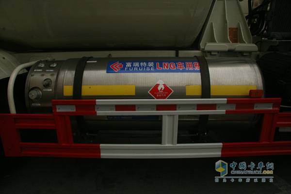 一汽解放J6全品系天然氣產(chǎn)品全國總投放儀式