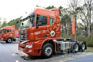 聯(lián)合卡車(chē) 玉柴 480馬力 6X2 RK12牽引車(chē)