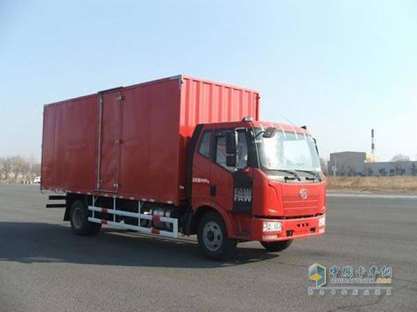 促銷：遼寧解放J6L國三載貨車降2.4萬