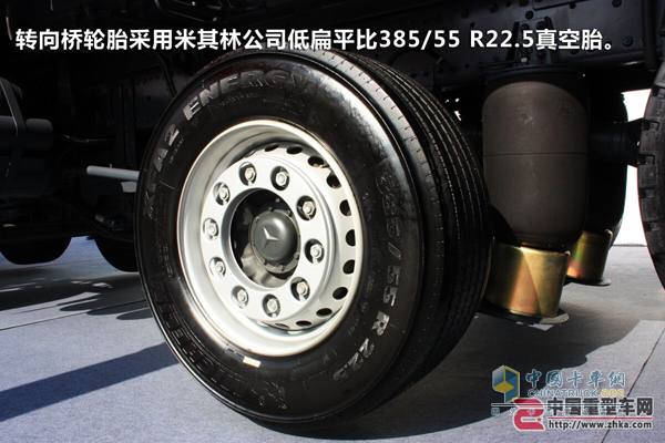 徐工DG100超高層登高消防車