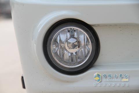 上汽躍進(jìn)小福星S50輕卡載貨車（汽油版）