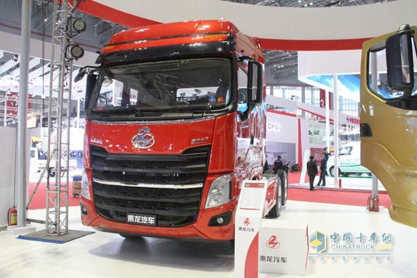 東風(fēng)柳汽上海車展乘龍H7新產(chǎn)品發(fā)布
