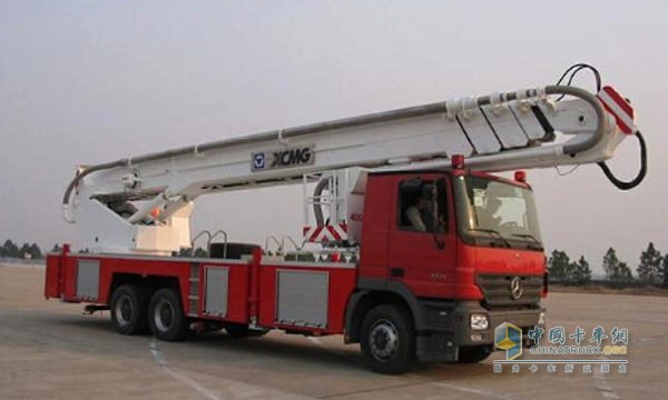 徐工消防一臺(tái)DG54C登高平臺(tái)消防車