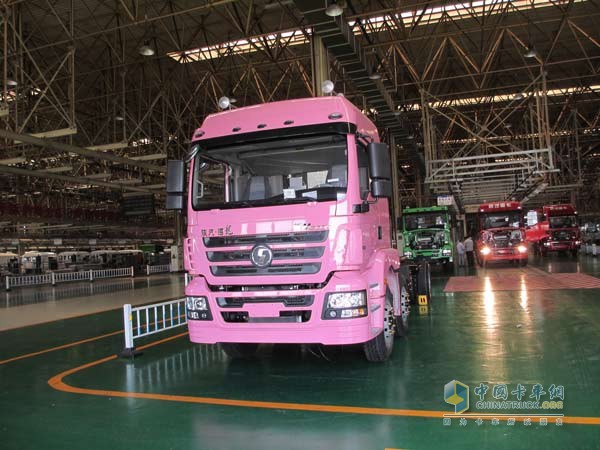 陜汽重卡新款牽引車(chē)