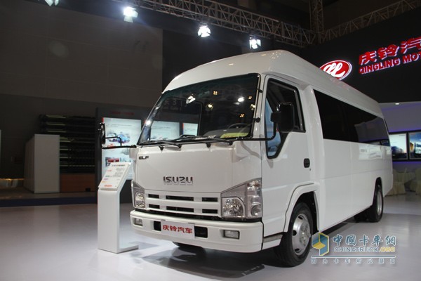 2015重慶車展主流卡車面面觀