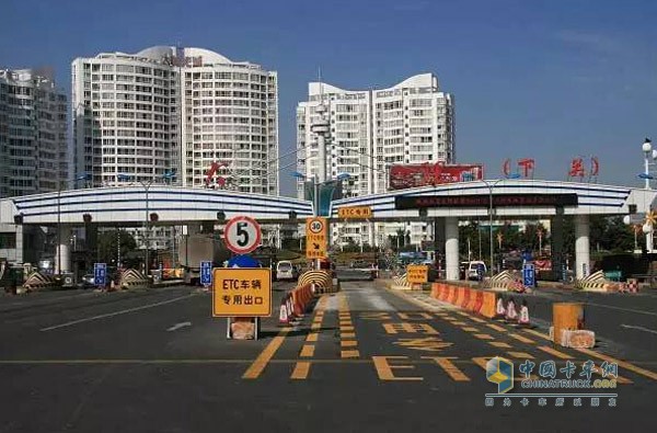 客車上漲35.71%，貨車上漲21.25%
