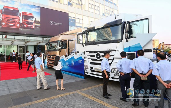 2015梅賽德斯-奔馳卡車T.C.O.?運盈智匯升級品鑒活動完美收官
