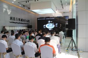 2015梅賽德斯-奔馳卡車T.C.O.?運盈智匯升級品鑒活動完美收官