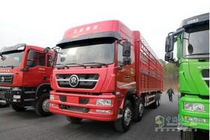 中國(guó)重汽 斯達(dá) 斯太爾 350馬力 8X4 載貨車(chē)底盤(pán)