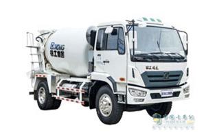 徐工汽車(chē) 康明斯210馬力 z系列4×2混凝土攪拌車(chē)
