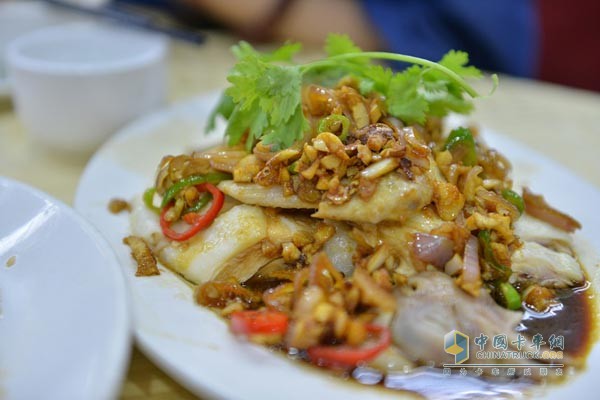 德國曼恩“車輪上的美食”之廣州美食白切雞