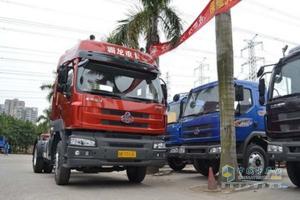 東風(fēng)柳汽 乘龍M7 康明斯350馬力4X2牽引車 國四