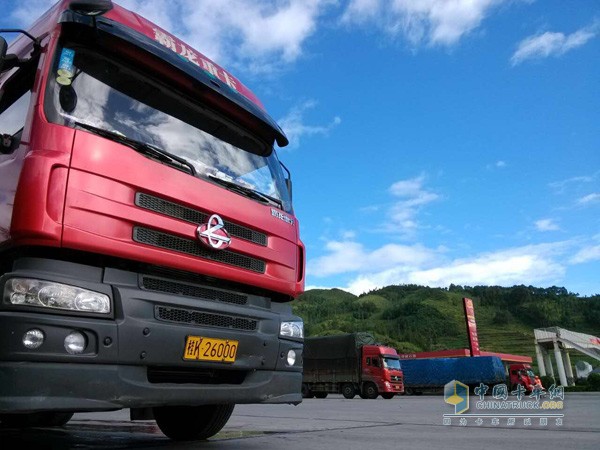 東風柳汽因路而生中國卡車司機攝影大賽風景篇一等獎