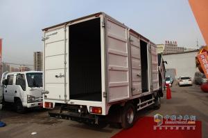 2016慶鈴太原新產(chǎn)品推介會暨用戶簽單活動