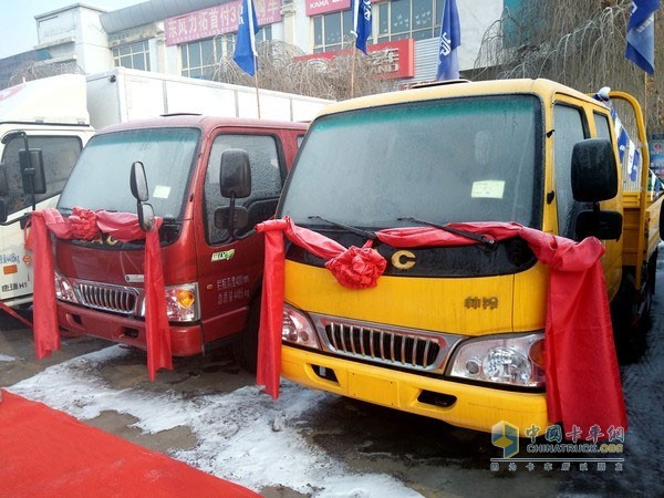 新疆江淮帥鈴購車送交強