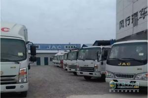 江淮帥鈴邢臺市恒昌夏季送清涼活動進行中