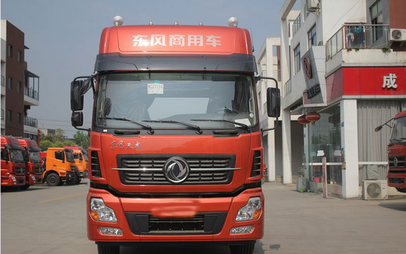 東風商用車 天龍重卡 420馬力 6X4牽引車(DFL4251AX16A)