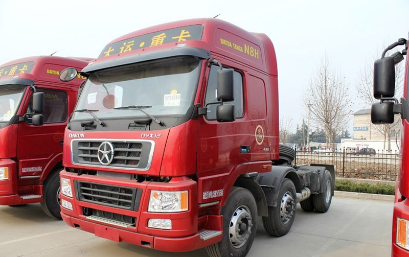 大運 N8H重卡 430馬力 6X4牽引車(CGC4250WD44)