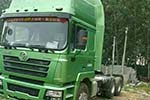 梁山恒源汽車優(yōu)惠5萬(wàn)，出售庫(kù)存德龍陜汽國(guó)四牽引車