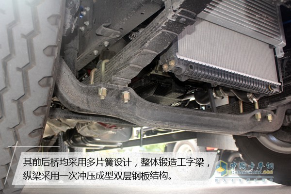 對于V7這樣的大個子，車輛的承載能力必不能少。