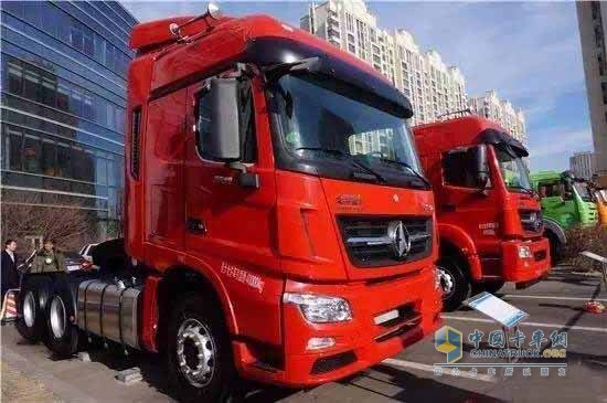 北奔V3ET高效版物流牽引車